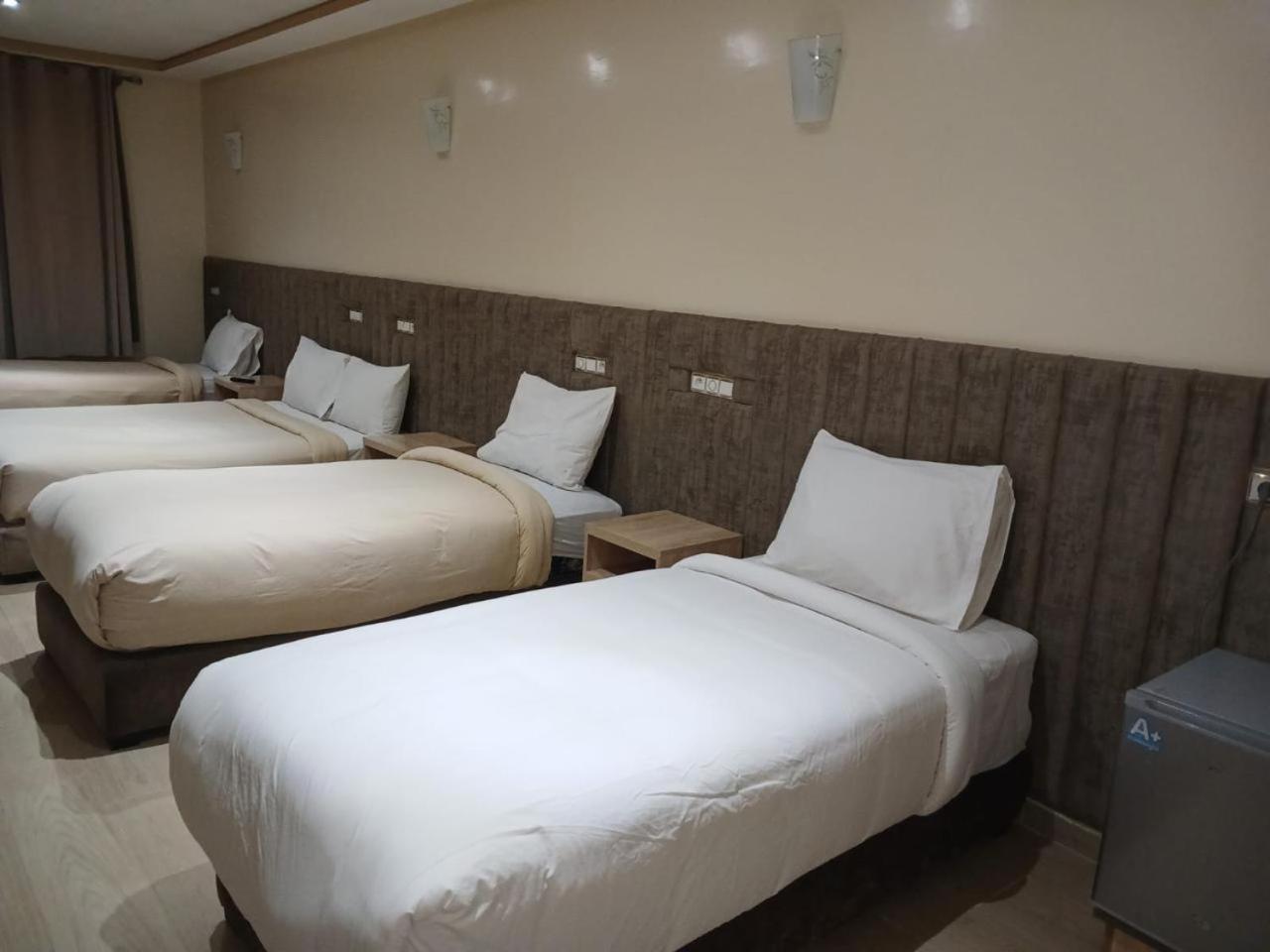 Hotel Jawharat El Yadida Habitación foto